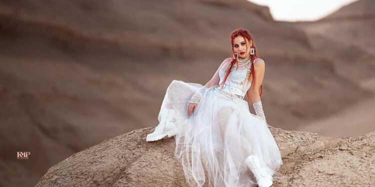 اوكسانا تشعل مواقع التواصل الاجتماعي بجلسة تصوير جديدة