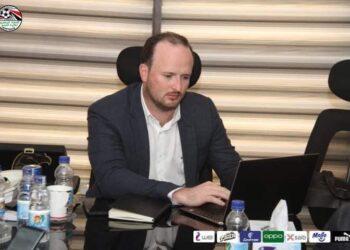 اتحاد الكرة يستقبل مندوبا عن الشركة المنفذة لVAR في كأس العالم للأندية