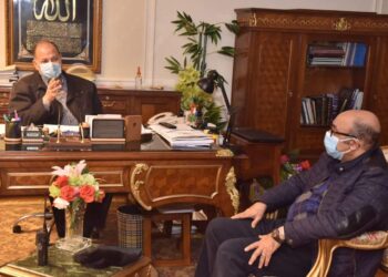 محافظ أسيوط