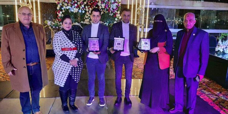 بالصور تكريم مبادرة “بيتك مصنعك ” لمجموعة جروب أبو زيد للحفالات