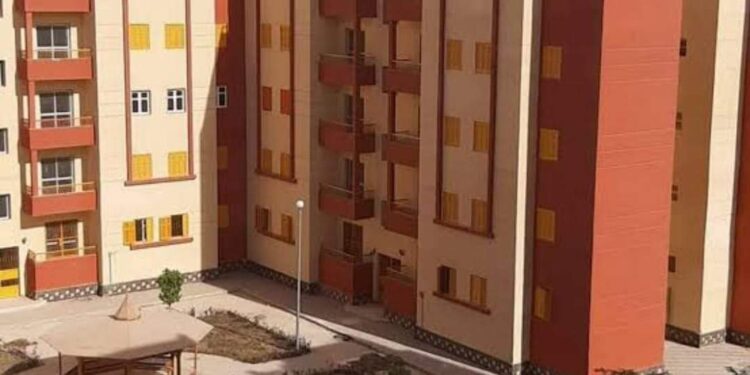 صندوق الإسكان الاجتماعى يبدأ تواصله للمتقدمين فى حجز الشقق السكنيه بقنا الجديدة