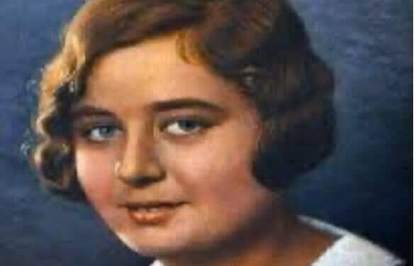 سيدة القصر ومتحف المجوهرات الملكية..