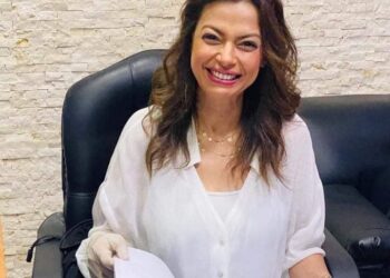 زينة نجلة النجم مصطفى فهمى تعيش فى الحرير المخملى