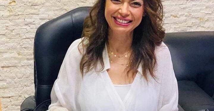 زينة نجلة النجم مصطفى فهمى تعيش فى الحرير المخملى