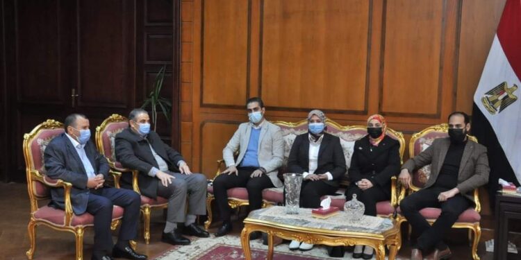 وفد حياة كريمة فى ضيافة رئيس جامعة كفر الشيخ