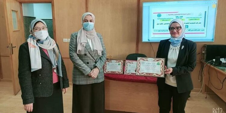 العلوم الصحية التطبيقية ينظم ورشة عمل لتنمية الجهاز الإداري ورفع كفاءة العاملين