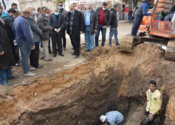 القاضي يتابع أعمال رصف طريق البحر بحي شرق بني مزار وإنشاء مدخل المدينة