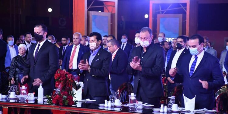 *وزير الشباب والرياضة يشهد افتتاح فرع النادي الأهلي بمدينة طيبة بالأقصر*