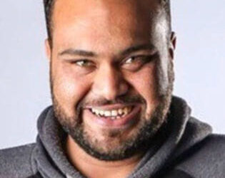 الفنان محمد فتحي يكشف لجمهوره مسيرته التمثيليه وأعماله القادمه