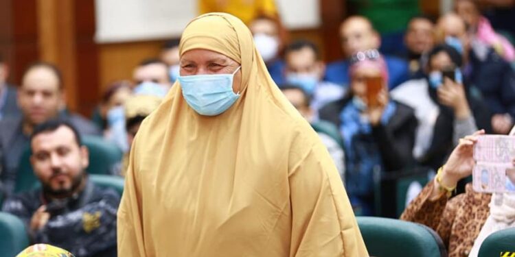 تضحية و إحتواء .. قلب كل همه إنك تعيش فى أمان ده إحساس كل أمهاتنا