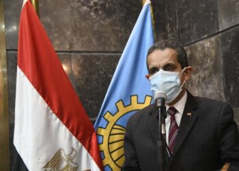 محافظ الغربية يكرم ٧ أمهات في احتفالية مديرية التضامن الاجتماعي