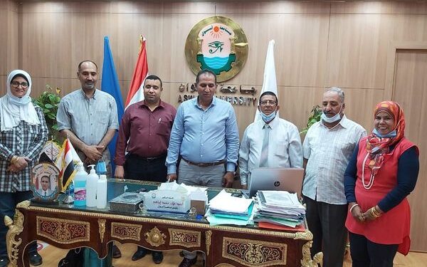 جامعة أسوان تشارك