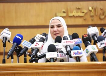 إعلان أسماء