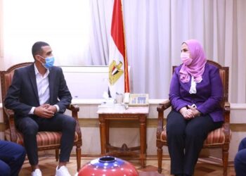 صرف 2000 جنيه