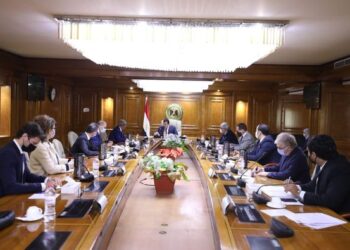 توقيع اتفاق إطارى