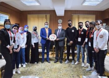 طلاب من أجل