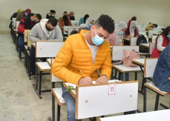 كليات جامعة القاهرة ملتزمة بخطة الوقاية من فيروس كورونا المستجد