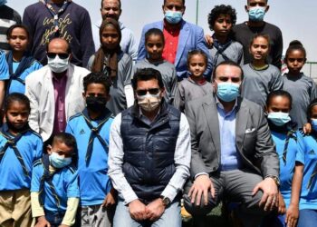 وزير الرياضة يفتتح ملعب قانوني بمركز شباب الحسينات بالأقصر.. ويشهد مهرجان رياضي بالمركز