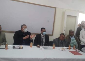 فى يوم،( الوفاء ) صحة الفيوم تكرم أحد قيادتها