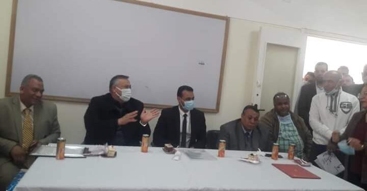 فى يوم،( الوفاء ) صحة الفيوم تكرم أحد قيادتها