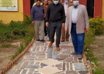 ” غطاس والبندق يتابعون المدارس لبدء الفصل الدراسى الثانى “”