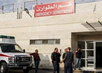 رئيس الوزراء الأردني إجراء تحقيق فوري بعد نفاد الأوكسجين من المستشفى