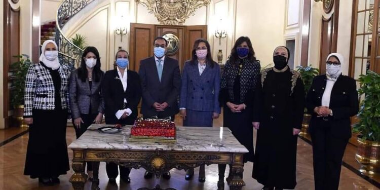 مجلس الوزراء يحتفل بالوزيرات بمناسبة يوم المرأة المصرية