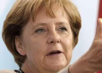 ميركل تعلن