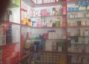 ضبط أكثر من ٣٢٠ ألف مخالفة دوائية وغلق صيدلية غير مرخصة بالحسينية