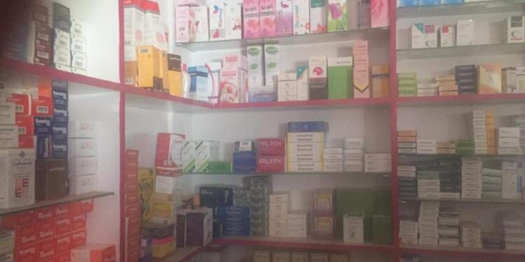 ضبط أكثر من ٣٢٠ ألف مخالفة دوائية وغلق صيدلية غير مرخصة بالحسينية