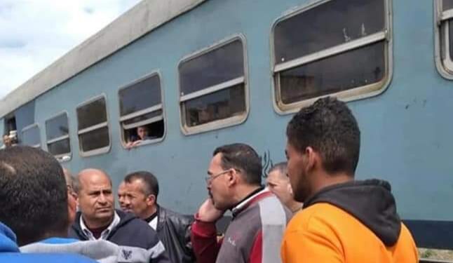 اصطدام قطار الإسكندرية مطروح بسيارة نقل عند مزلقان مرغم