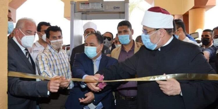 وزير الأوقاف في خطبة الجمعة من مسجد السلام بمدينة الطور بجنوب سيناء