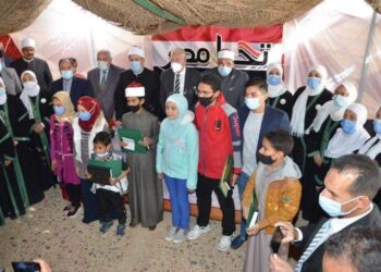 الأوقاف ومحافظ جنوب سيناء يكرمان حفظة القرآن الكريم