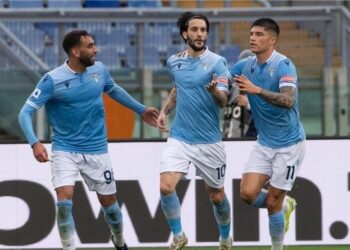 لاتسيو يتخطى كروتوني في الدوري الإيطالي