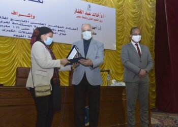 محافظ الفيوم ورئيس جامعة الفيوم يشهدان ختام المؤتمر العلمي التاسع لثقافة القرية