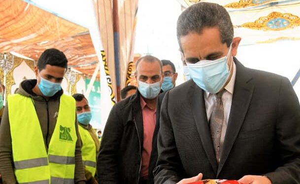 رحمي يشهد انطلاق تعبئة ٧٠٠٠ كرتونة ضمن حملة مصر الخير