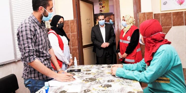 محافظ الغربية الكشف على ٢٠٦ حالة بقرية السملاوية ضمن "حياة كريمة"