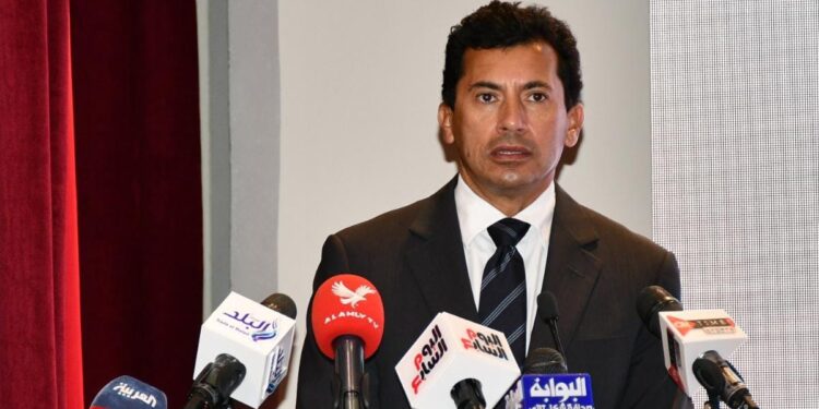 صبحي يعلن إنجازات مصر