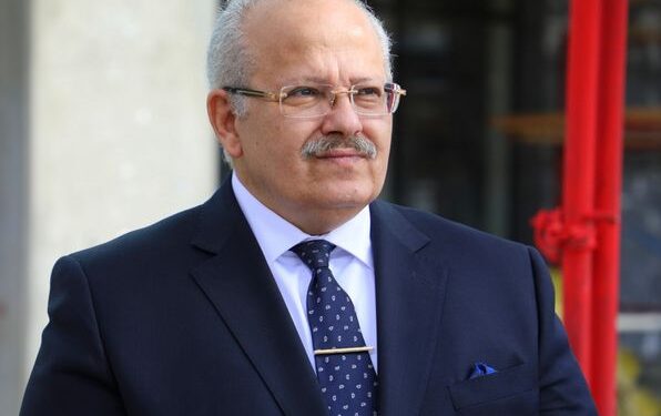 جامعة القاهرة تتصدر جوائز الدولة لعام 2020