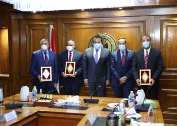 بروتوكول تعاون بين أكاديمية البحث العلمي والمعهد القومى