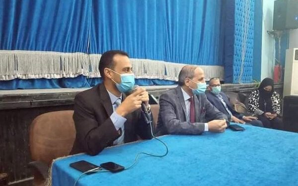 إلقاء محاضرة عن أهمية التطعيم بلقاحات كورونا بمديرية الصحة بالفيوم