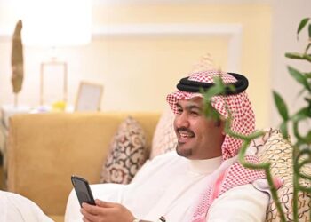 تعرف علي الناشط السياحي و الإعلامي طلال اليحياء