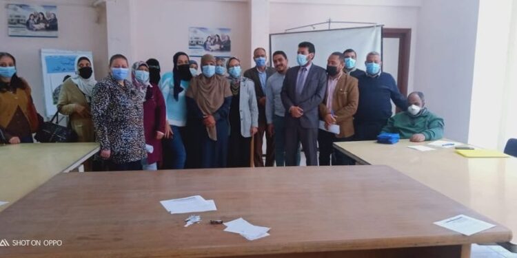 دورة تدريبية لإعداد وتطوير مهارات المثقفين الصحيين بالفيوم