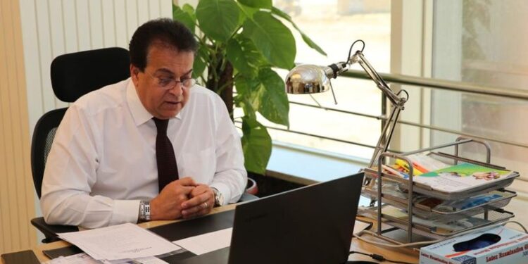 التعاون الكامل