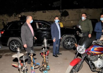 جولة ليلية مفاجئة لمحافظ الغربية لمتابعة تنفيذ قرارات الغلق