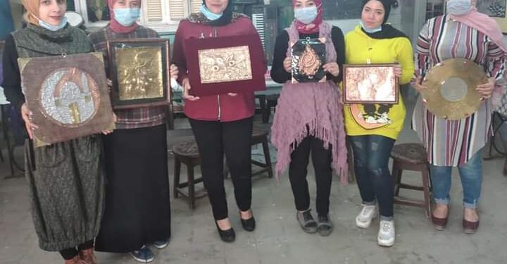 الشباب والرياضة بالغربية تستأنف ورش عمل النحاس