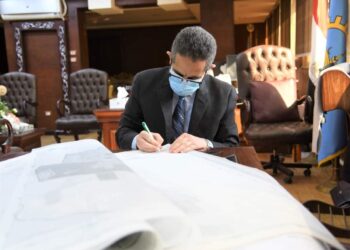 محافظ الغربية يعتمد المخططات التفصيلية لعدد (٣٨) قرية بمركز طنطا.