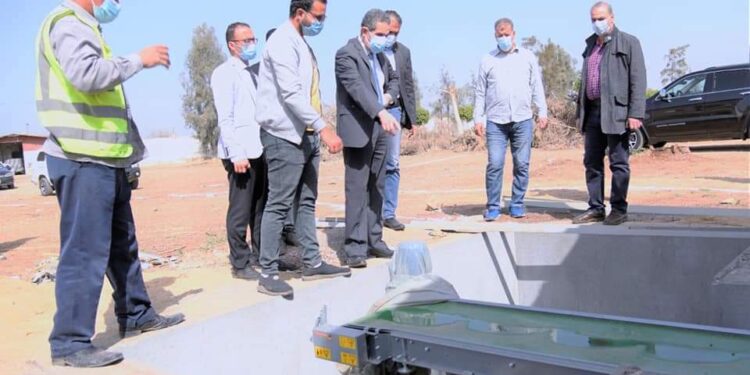 محافظ الغربية يتفقد مشروع محطة إنتاج البيض بكفر الشيخ سليم.