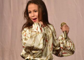 إسماعيل مختار :" بيت المسرح" يراهن على الأجيال الجديدة ومسرح الطفل قادم بقوة