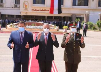 محافظ سوهاج يدشن احتفالات سوهاج بعيدها القومي222